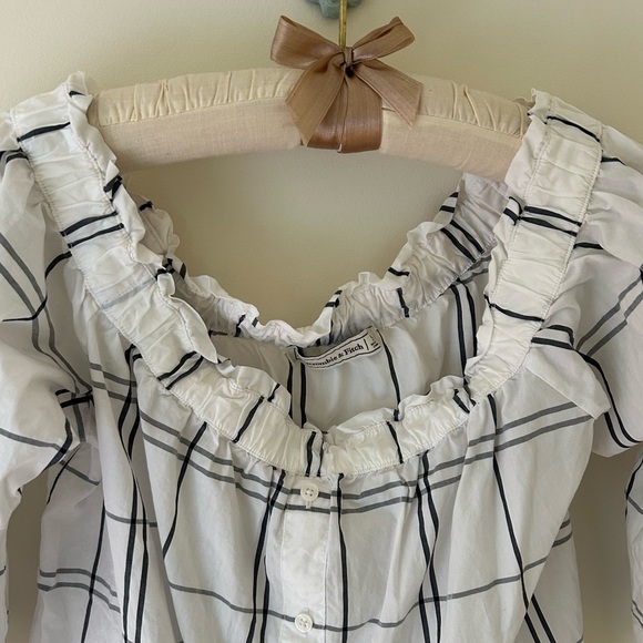 A&F Plaid Off the Shoulder Blouse 
Size: Small
NWOT - Picture 2 of 11